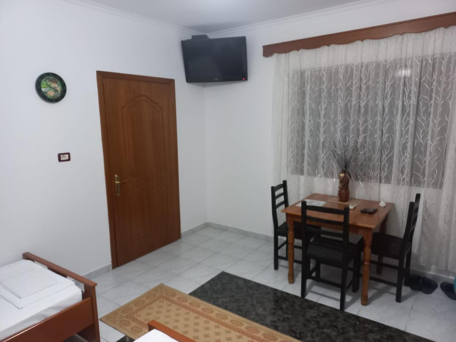 בראט Guest House Bumbli חדר תמונה